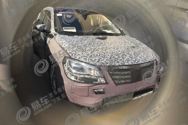 榮威i5燃油版諜照曝光 新增兩廂版車型/搭1.0T發動機