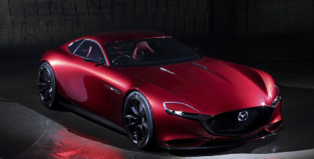 觀看馬自達RX-7在4分鐘內經過24年的演變