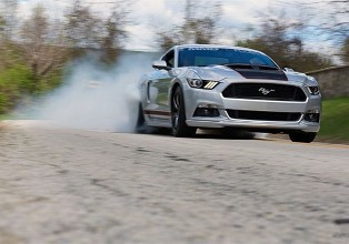 福特70十年來首次聘請外部人士擔任該職位