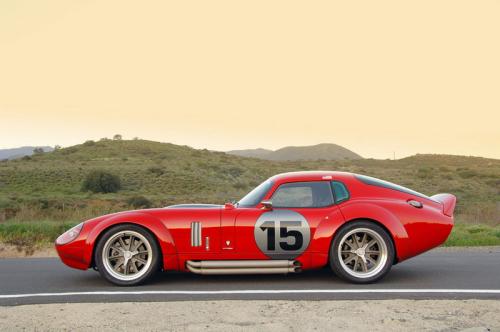 豐田汽車的早期生產模式顯示在代托納的中途 