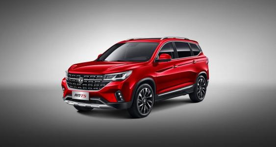 新款東風風行T5新車換裝了代號為4J15T的全新1.5T發動機