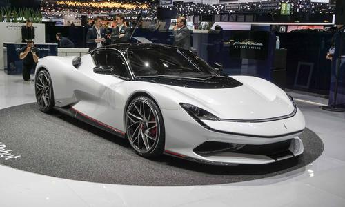 Pininfarina Battista進行了一次小型重新設計仍然看起來很棒