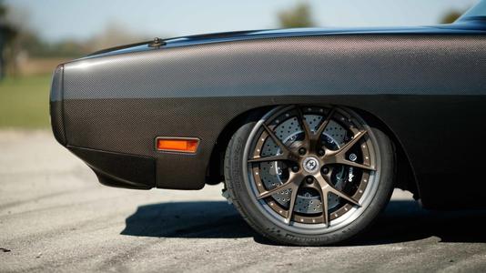 SpeedKore還在本周早些時(shí)候在Facebook上分享了發(fā)動(dòng)機(jī)艙的照片