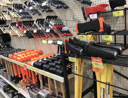 HarborFreight提供多種口味的小型單缸風冷發動機