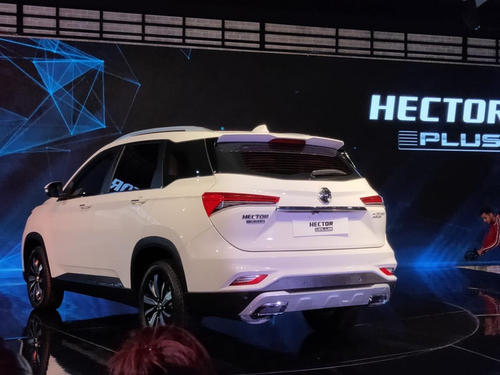 7座HectorPlus的引擎選項應與6座版本的引擎相同