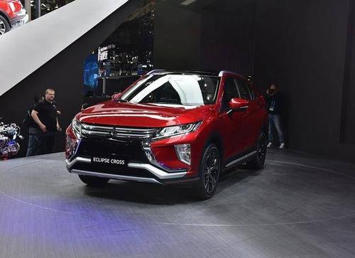 在新的TNGA平臺上使用的當(dāng)前模型包括最新的Prius和新的CHR跨界車