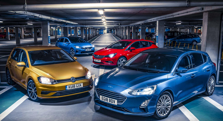 福特福克斯vs大眾高爾夫