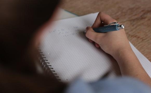 學校回應女學生月考6科霸榜：不希望她受到太多干擾，請放過