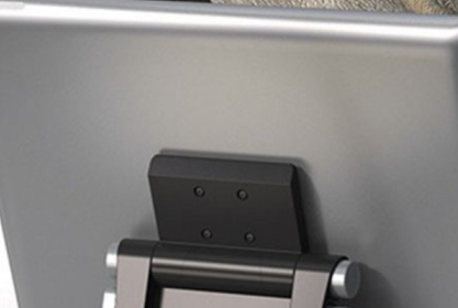 使用這款可調節的手機和平板電腦支架在旅途中保持連接