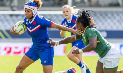 跳羚女教練感嘆在橄欖球世界杯揭幕戰中慘敗給法國缺乏經驗