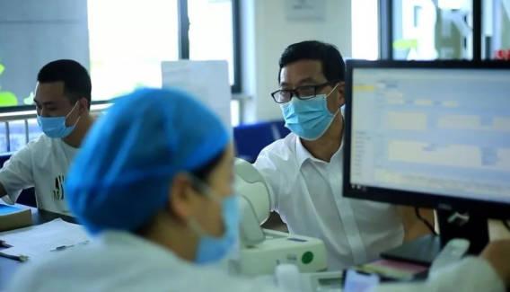 醫生25年獻血217次約20個成人血量