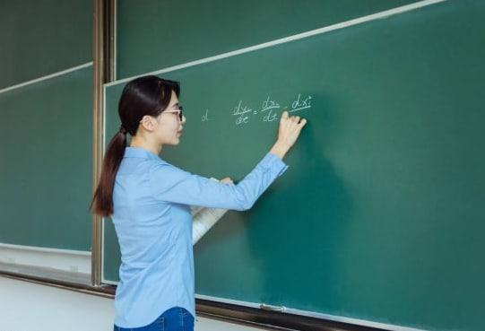 當老師3年的變化有多大