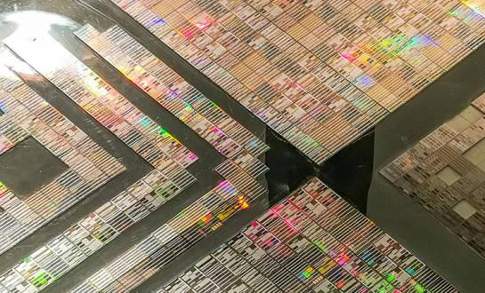 還原43萬噸硅料羅生門 大全能源、TCL中環最新回應來了！