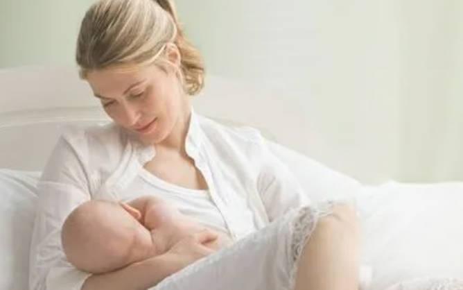 如何防止寶寶吐奶導致窒息死亡？