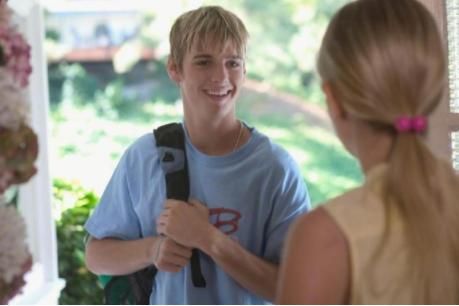 昔日童星亞倫卡特在家中溺亡