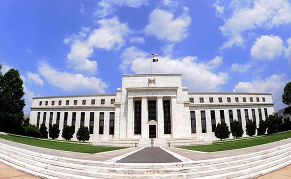 一張圖解讀美聯儲12月決議：如期加息50基點 鮑威爾“鷹風陣陣”