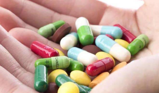 “維C神話”背后：維生素C真能防治新冠嗎？