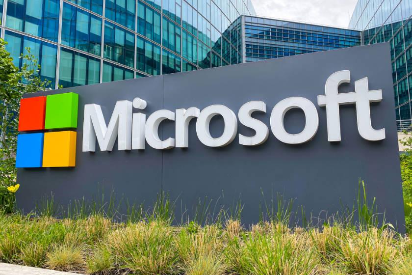 微軟、谷歌們一邊賺錢(qián)一邊裁員，目前已有數(shù)萬(wàn)人失業(yè)