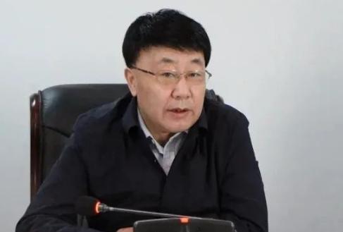 13年徒刑！前市委書記花費306萬元給妻子整容，引發輿論嘩然