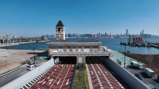 我國北方首條跨海沉管隧道——大連灣海底隧道建成通車，推動大連灣兩岸一體化建設
