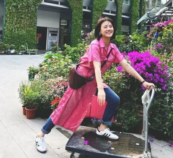 馬思純揭秘減肥秘籍，網(wǎng)友驚嘆：她的瘦真美！