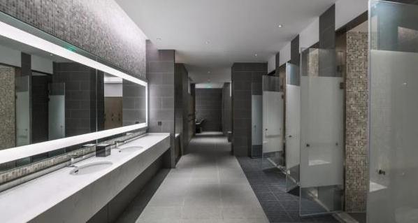 員工每天“帶薪拉屎”耗時3-6小時，被公司解雇！法院判了……