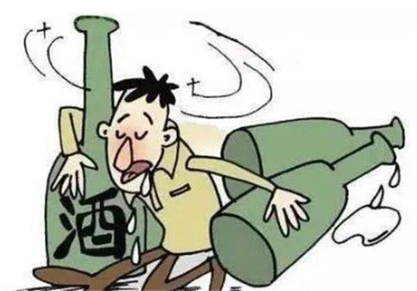 男子自稱父親是人大代表遭官方辟謠，涉嫌酒后“耍酒瘋”事件引發關注