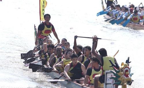 第十三屆上海高校外國留學生龍舟賽圓滿落幕，體驗中華傳統文化