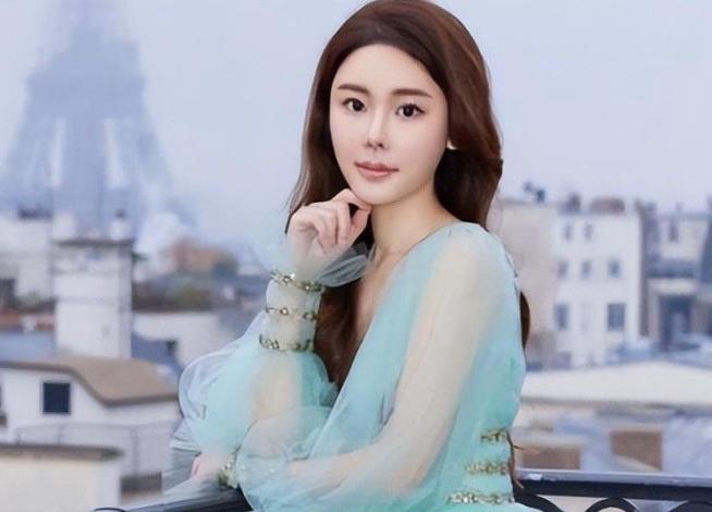 香港名媛蔡天鳳葬禮舉行：豪華花籃、震撼細節與疑案追蹤