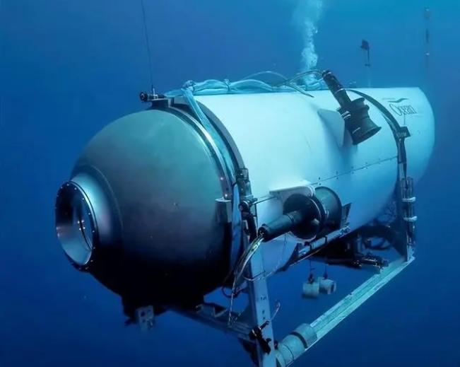 泰坦尼克號觀光潛艇失聯：內爆災難引發乘員生還渺茫