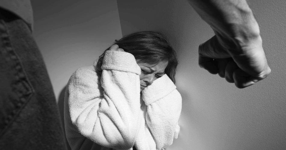 打破家庭暴力沉默：關注、認知、行動