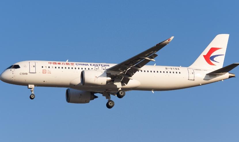 中國東航簽署C919大型客機百架訂單，商業運營蓄勢待發