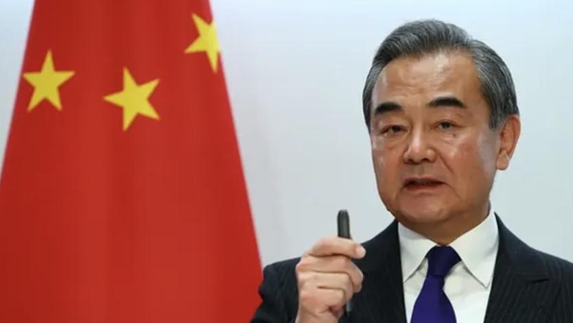 王毅分別同巴勒斯坦、以色列外長通電話：外交動態解讀