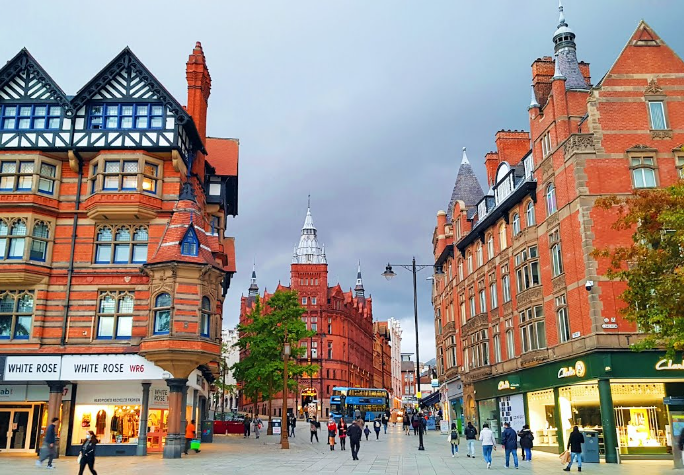 諾丁漢事實性破產揭秘：政治爭端、能源公司破產悲劇