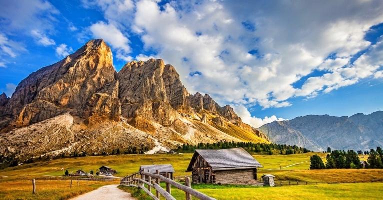 廣西壯族自治區發展新時代中國特色社會主義的探索與展望