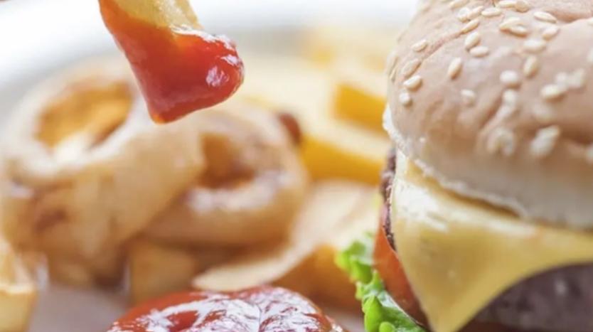 產(chǎn)品價(jià)格調(diào)整！麥當(dāng)勞公布漲幅約3%回應(yīng)，背后的商業(yè)策略揭秘