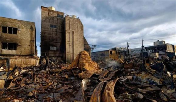 能登半島地震后海底抬升引發陸地變化：日本石川縣沿岸現象揭秘