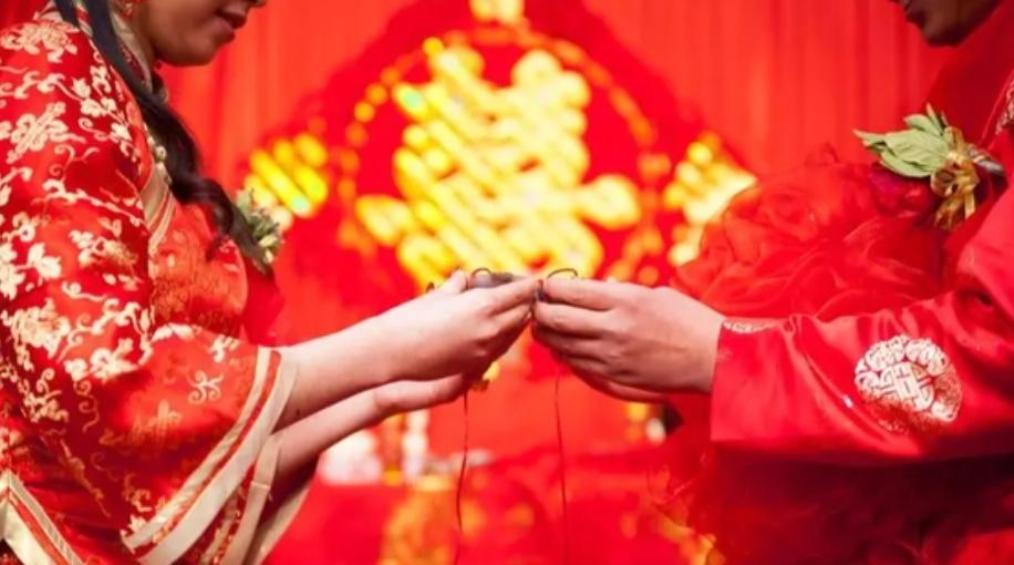 江西婚俗新風：低彩禮夫妻子女優先擇校