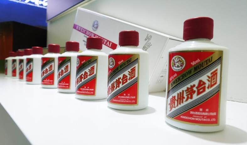 揭秘茅臺高管薪酬：董事長、總經理年薪百萬，何以背后的故事引人矚目？