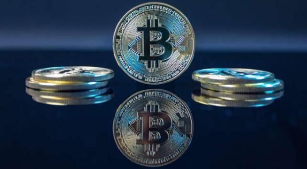 數(shù)字貨幣啥時候開始使用(關于比特幣交易平臺的簡介)