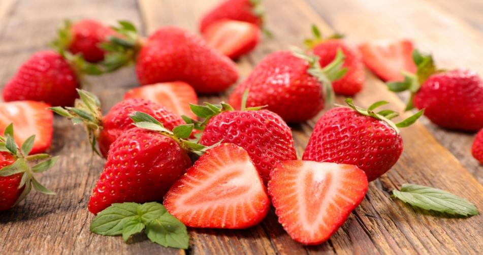 暴利采摘：三籃草莓一籃1800元，像刺客般的行業(yè)？