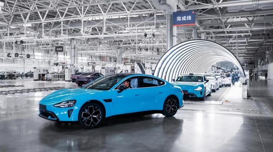 雷軍所乘SU7后輪螺絲脫落？小米公司及時回應解釋