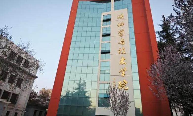 虐貓考生已參加蘭大研究生調劑復試 為何婉拒記者采訪？